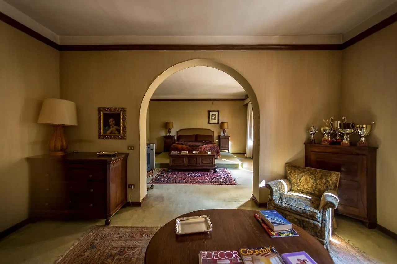 Hotel Villa Dom Piacenza