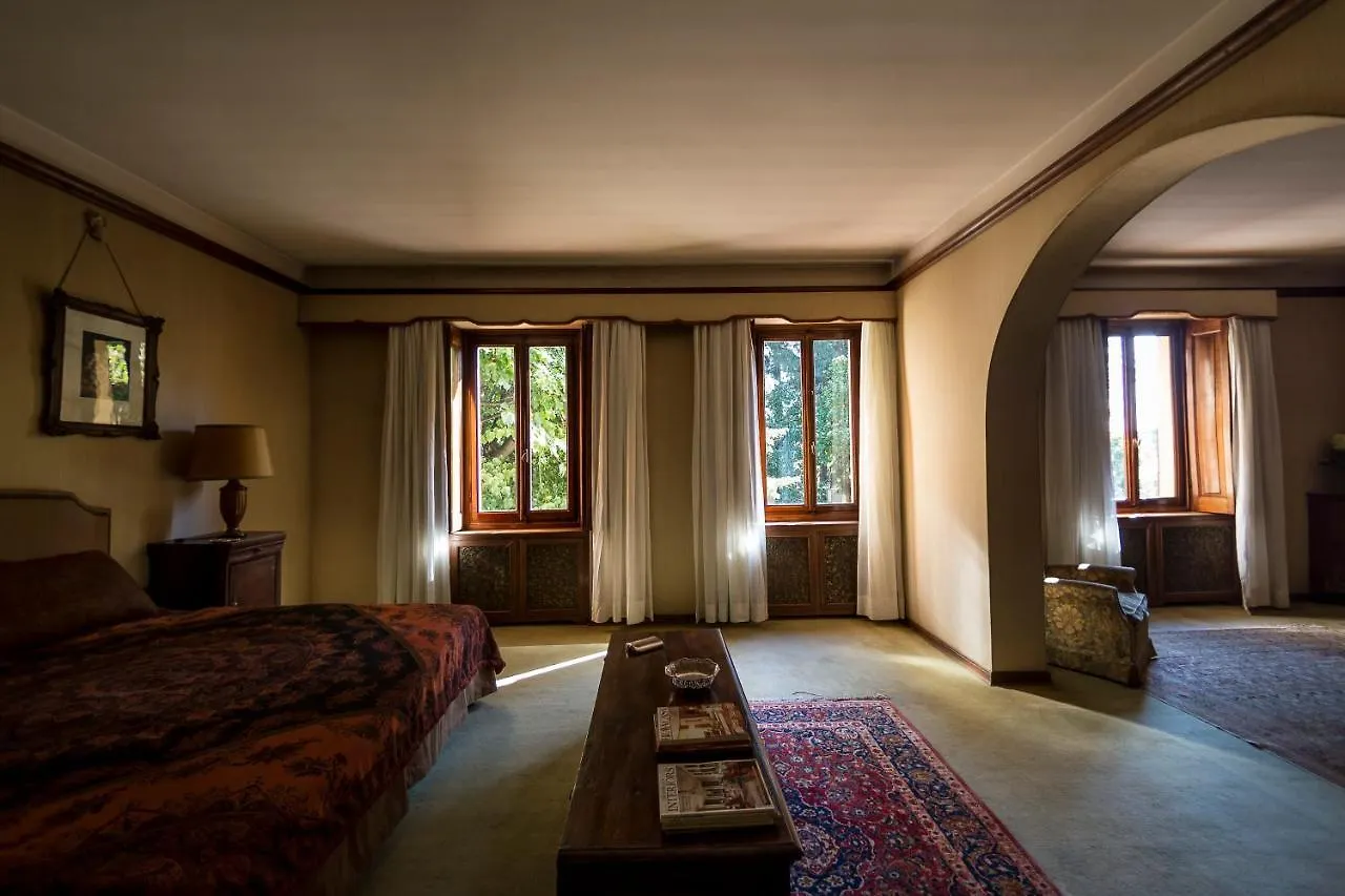 Villa Dom Piacenza 0*,